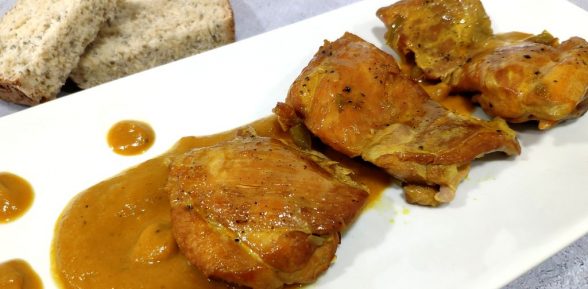 Contramuslos de pollo al curry